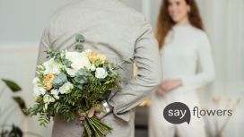 american-express-selects-shopping-say-flowers-2